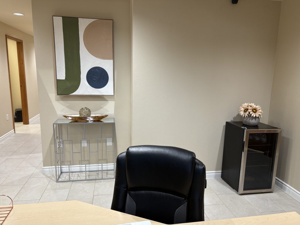 office suite or day office rental in Las Vegas